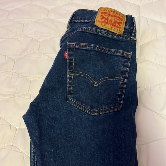 Men’s Levi Jeans - Picture 3 of 3